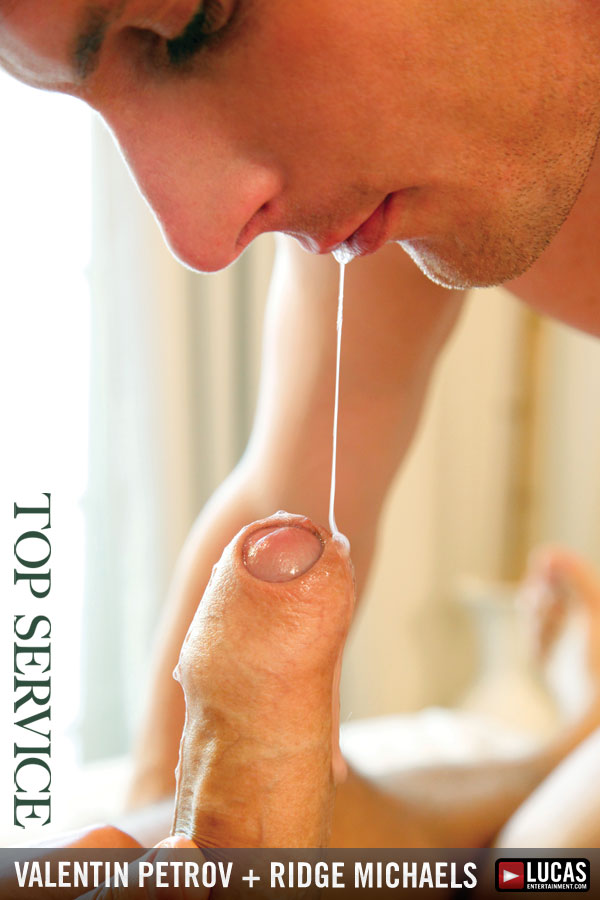 Ridge Michaels Services Valentin Petrov's Thick, Uncut Cock