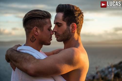 Lorenzo Ciao Bottoms For Michael Lucas - Gay Movies - Lucas Entertainment