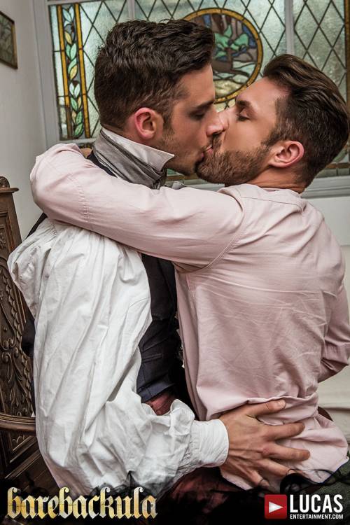 Barebackula Claims The Cum Of Jonathan Harder - Gay Movies - Lucas Entertainment