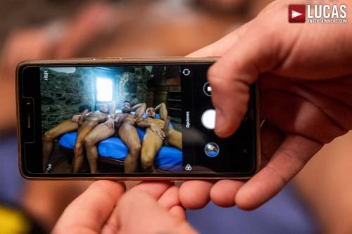 Geordie Jackson And Leo Rex Pound Wagner Vittoria And Jeffrey Lloyd - Gay Movies - Lucas Entertainment