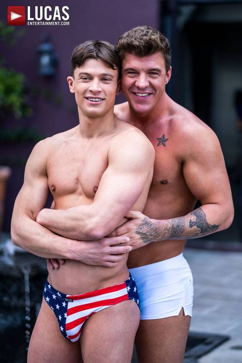 Ruslan Angelo Services JJ Knight’s Cock - Gay Movies - Lucas Entertainment