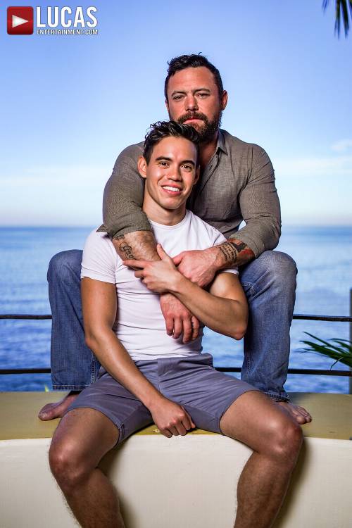 Daddy Top Sergeant Miles Breeds Oliver Hunt - Gay Movies - Lucas Entertainment