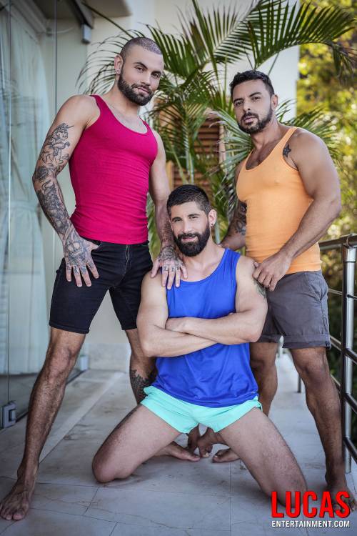 Jeffrey Lloyd And Rudy Gram Spit-Roast Justin Jett - Gay Movies - Lucas Entertainment